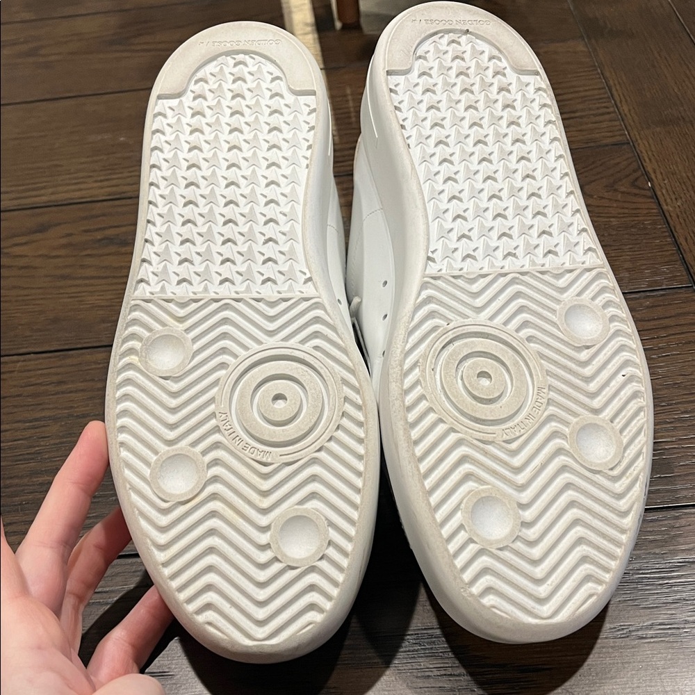 Golden Goose White and gold pure star  Athletic Shoes - Picture 4 of 5